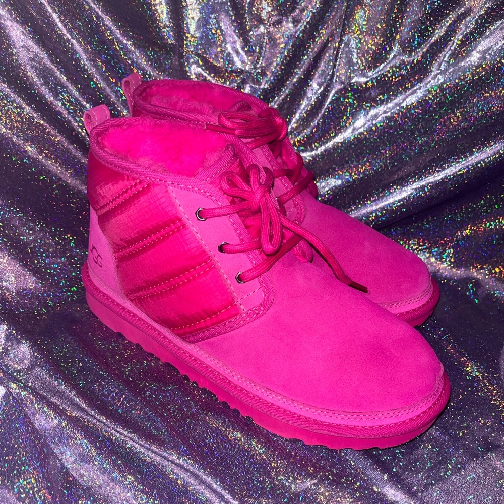 UGG Child Neumel Pink Chukka Boot